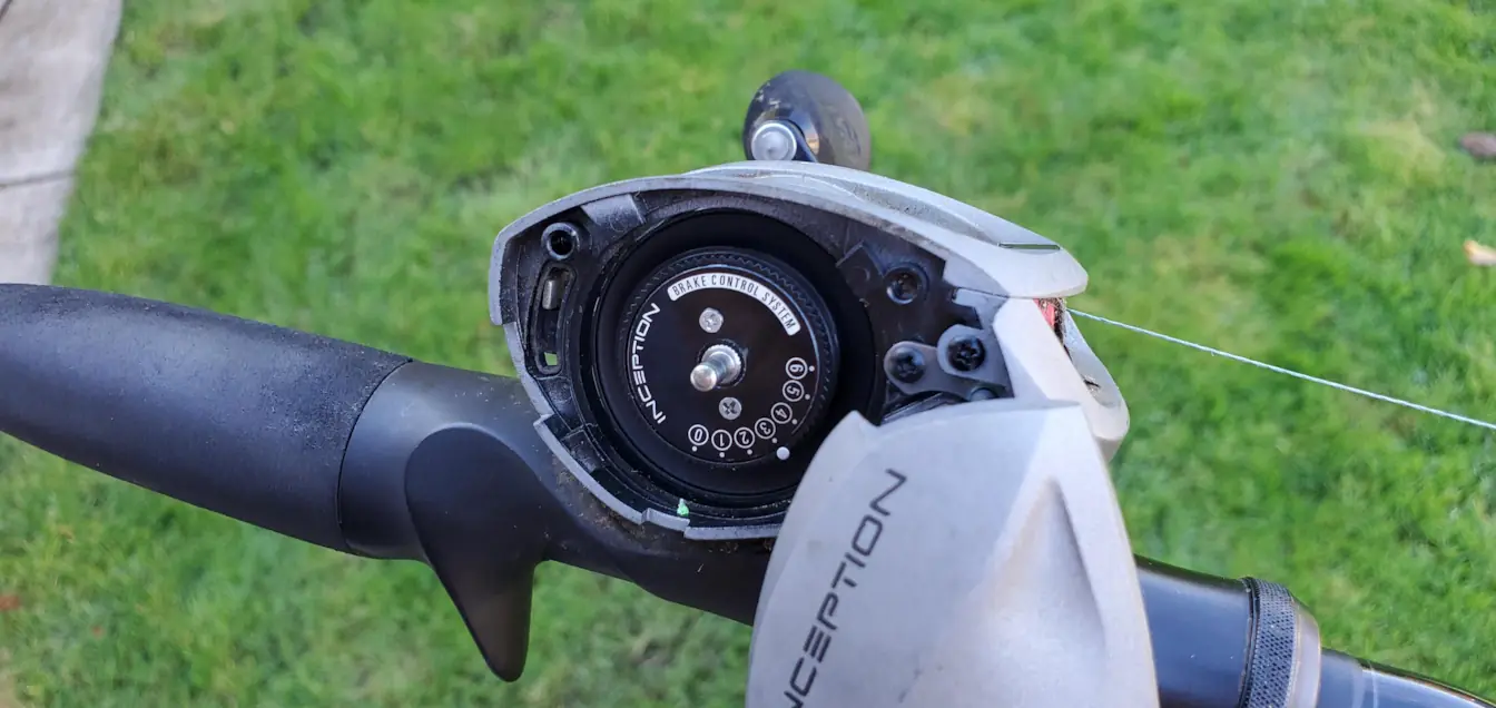 Baitcaster centrifugal brake settings for beginner bass fishing.